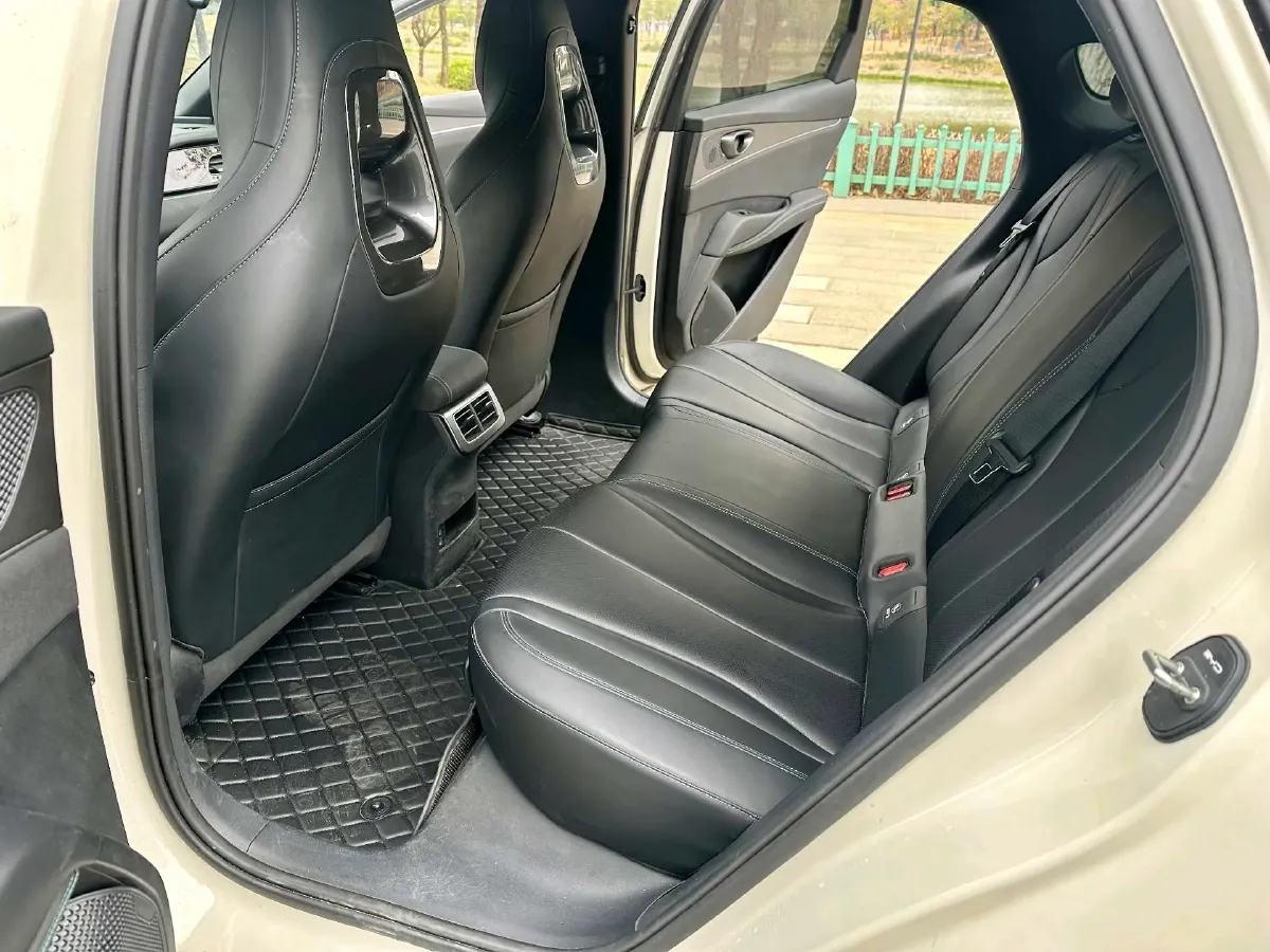 2024 BYD Seal06 1.5L 101HP L4 E-CVT PHEV 10.08KWH,autocango,china used car exporter,china ev exporter,chinese used car exporter,chinese used ev exporter