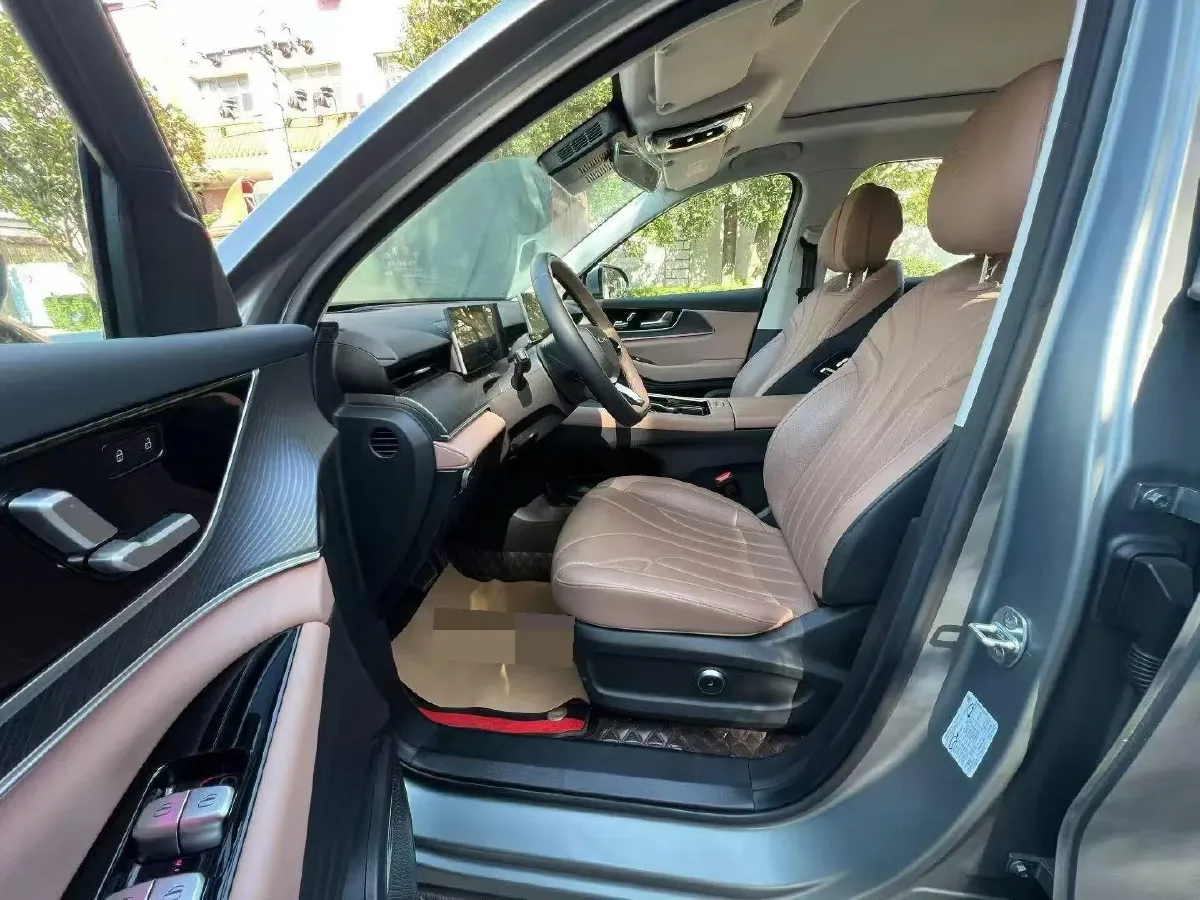 2024 Chery Tiggo8L 2.0T 254HP L4 8AT,autocango,china used car exporter,china ev exporter,chinese used car exporter,chinese used ev exporter