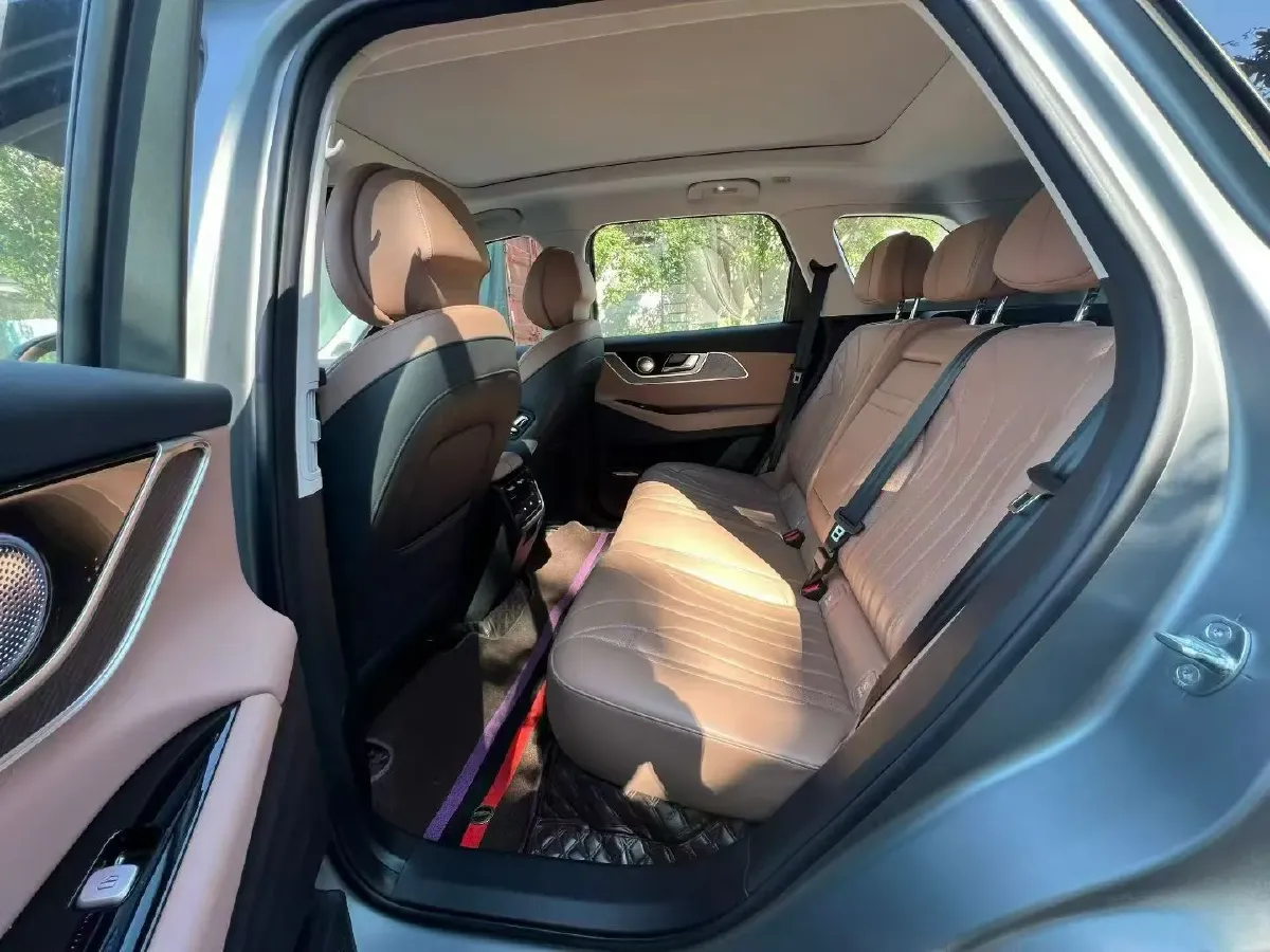 2024 Chery Tiggo8L 2.0T 254HP L4 8AT,autocango,china used car exporter,china ev exporter,chinese used car exporter,chinese used ev exporter