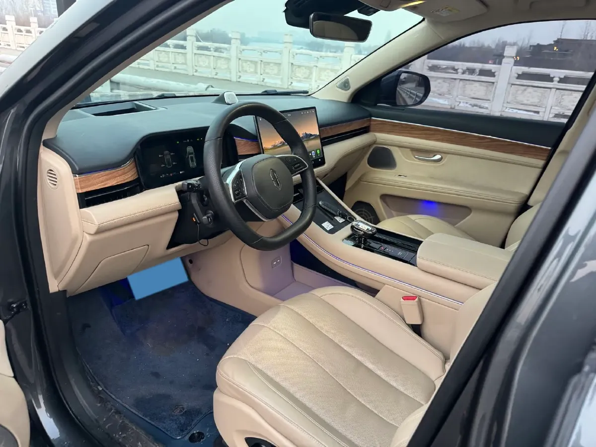 2022 Volvo S60 2.0T 197HP L4 8AT,autocango,china used car exporter,china ev exporter,chinese used car exporter,chinese used ev exporter