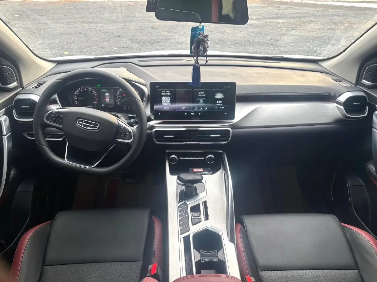 2021 Geely Coolray 1.4T 141HP L4 6DCT,autocango,china used car exporter,china ev exporter,chinese used car exporter,chinese used ev exporter