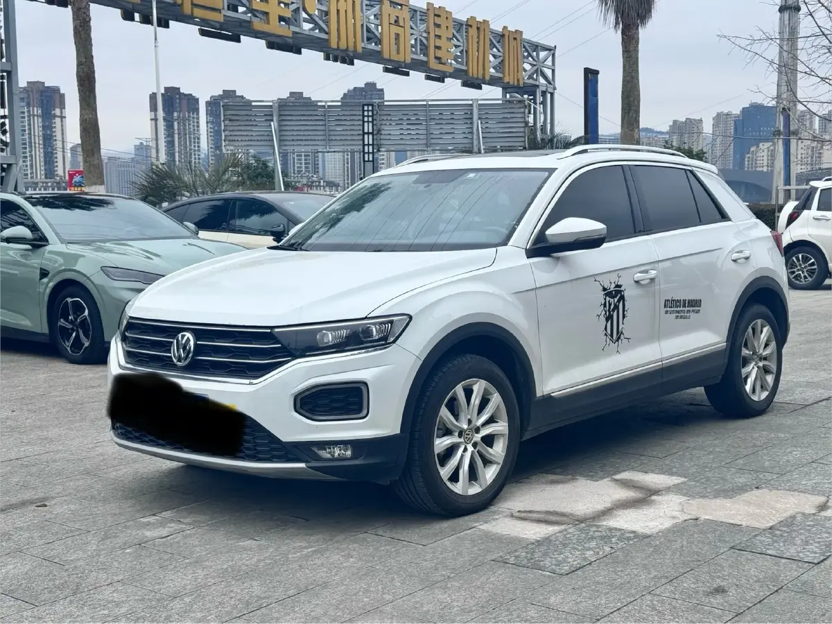 2020 Volkswagen T-Roc 1.4T 150HP L4 7DCT