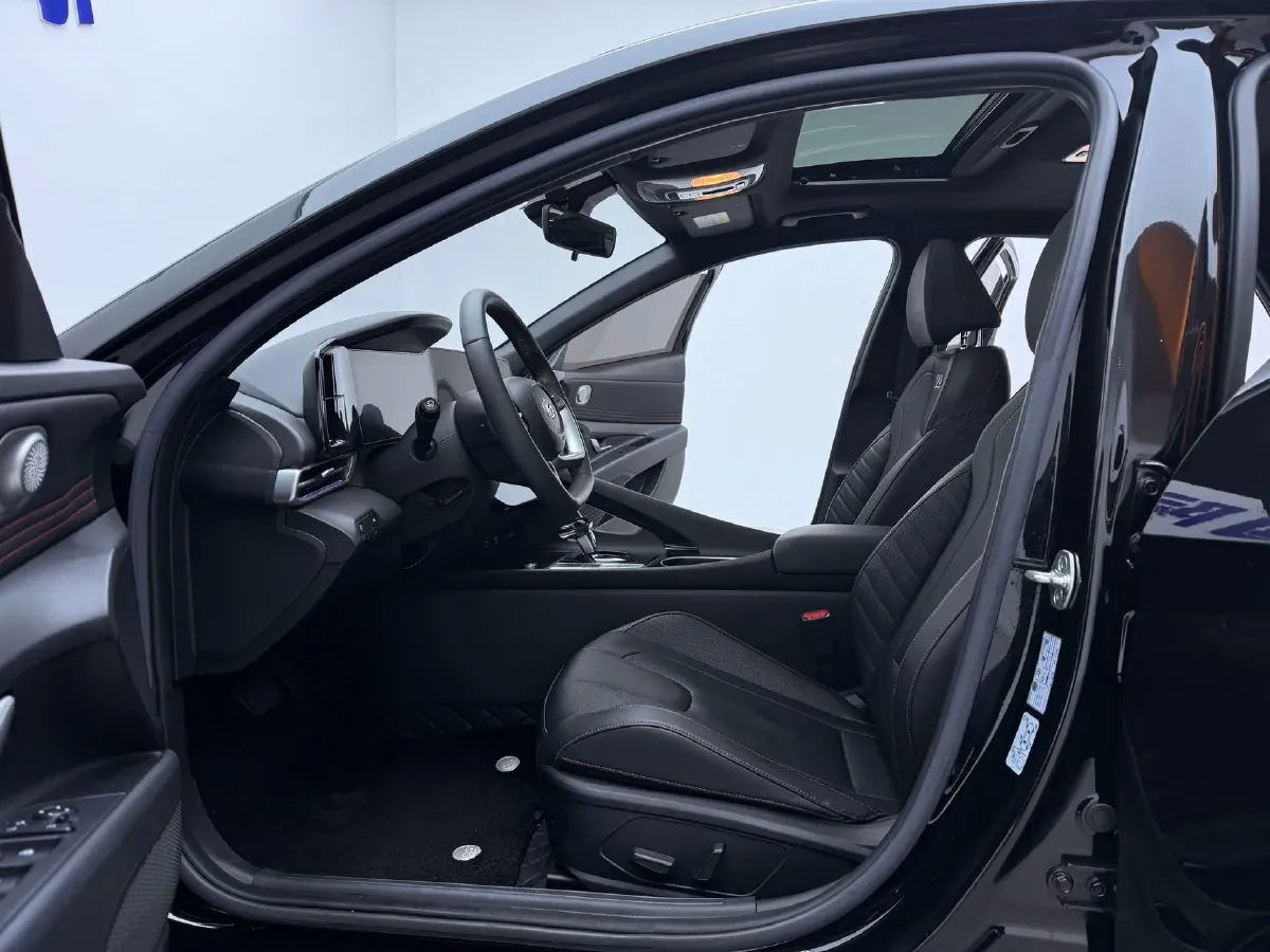 2022 Hyundai Elantra 1.5L 115HP L4 CVT,autocango,china used car exporter,china ev exporter,chinese used car exporter,chinese used ev exporter