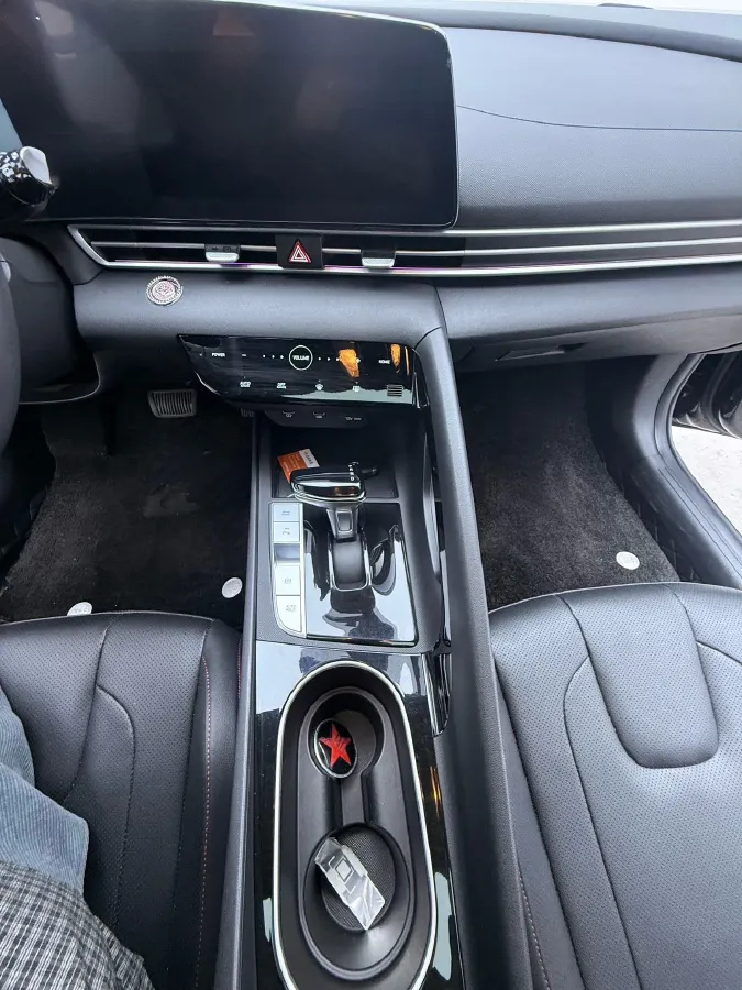 2022 Hyundai Elantra 1.5L 115HP L4 CVT,autocango,china used car exporter,china ev exporter,chinese used car exporter,chinese used ev exporter