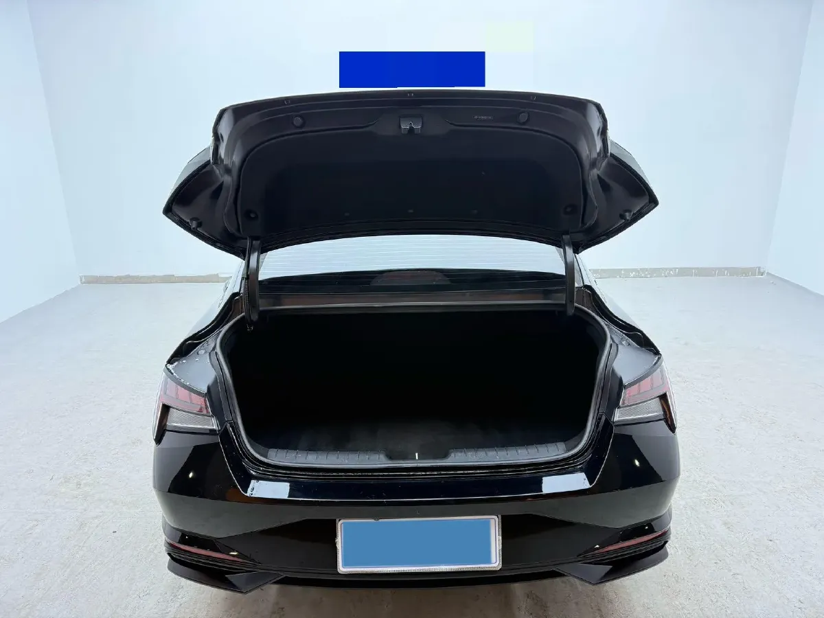 2022 Hyundai Elantra 1.5L 115HP L4 CVT,autocango,china used car exporter,china ev exporter,chinese used car exporter,chinese used ev exporter