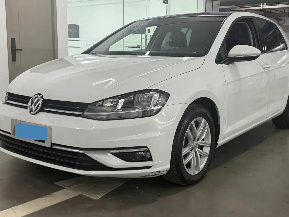 2018 Volkswagen Golf 1.6L 110HP L4 6AT