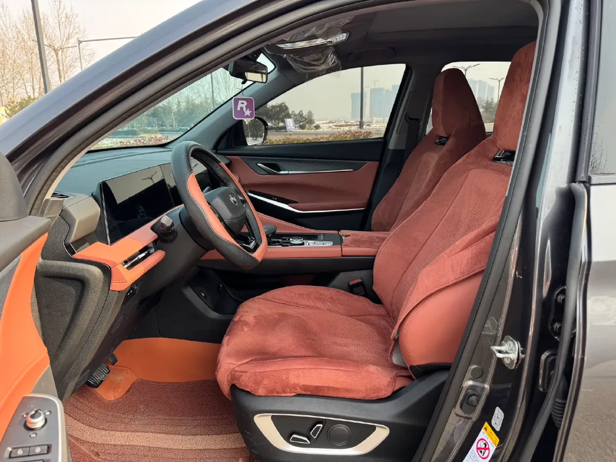 2025 ChangAn CS75 Plus 1.5T 188HP L4 8AT,autocango,china used car exporter,china ev exporter,chinese used car exporter,chinese used ev exporter