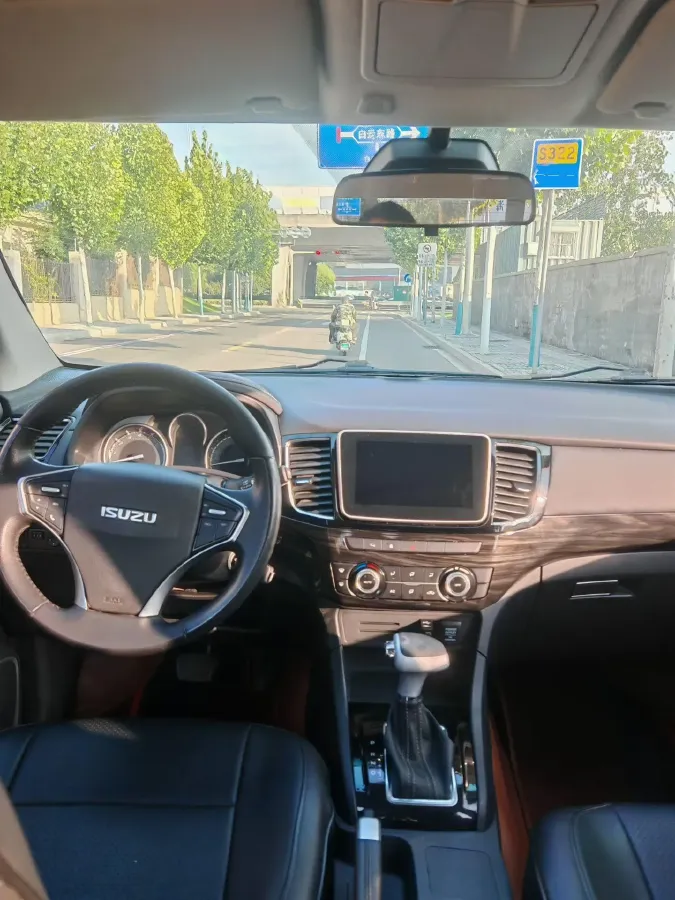 2020 Volkswagen T-Roc 1.4T 131HP L4 7DCT,autocango,china used car exporter,china ev exporter,chinese used car exporter,chinese used ev exporter