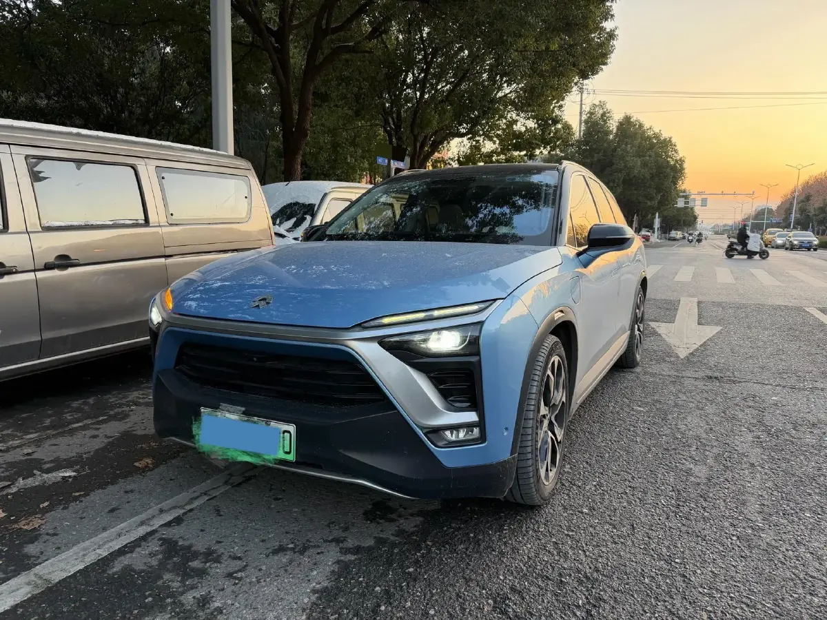 2018 NIO ES8 BEV 70KWH