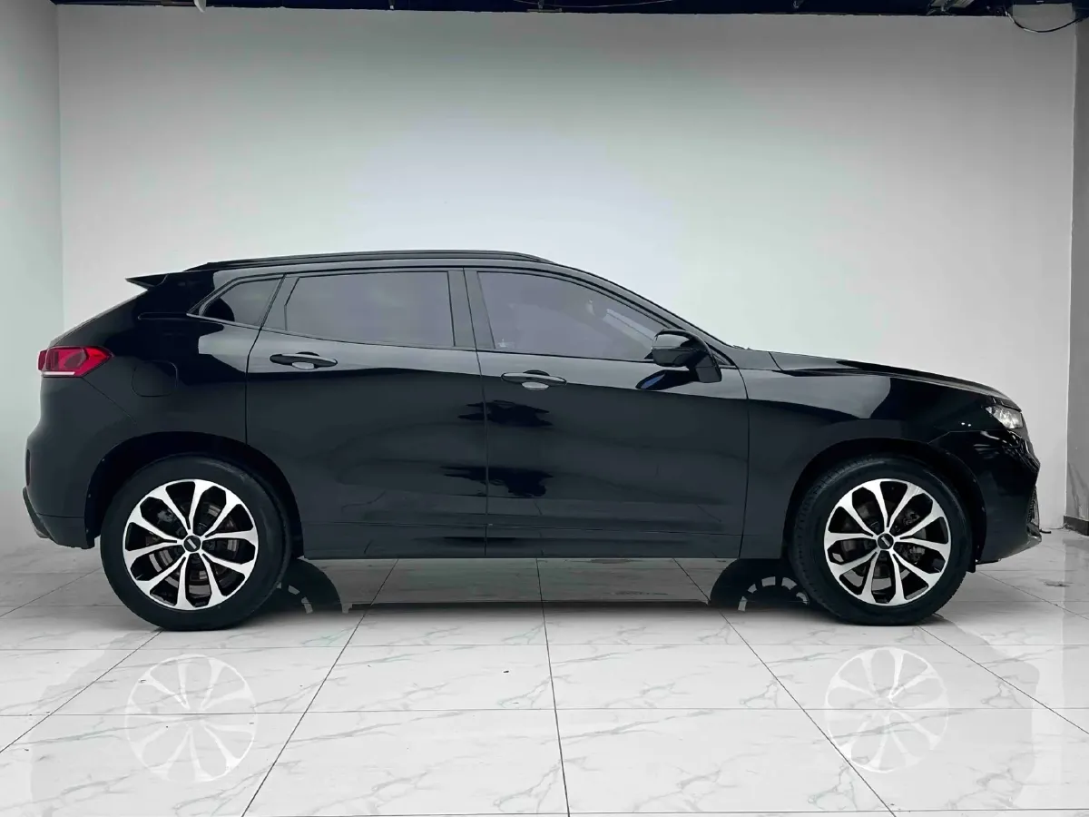 2017 WEY VV7 2.0T 234HP L4 7DCT,autocango,china used car exporter,china ev exporter,chinese used car exporter,chinese used ev exporter