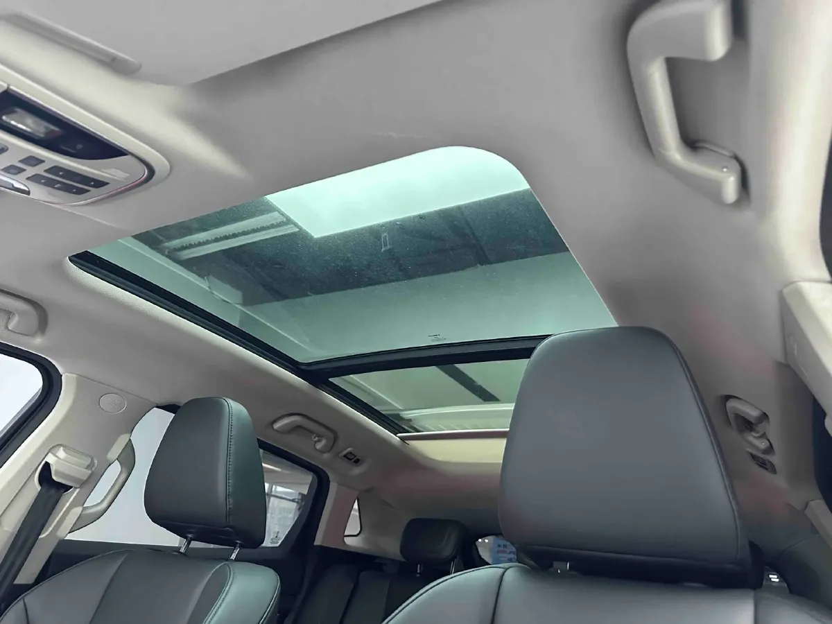 2017 WEY VV7 2.0T 234HP L4 7DCT,autocango,china used car exporter,china ev exporter,chinese used car exporter,chinese used ev exporter