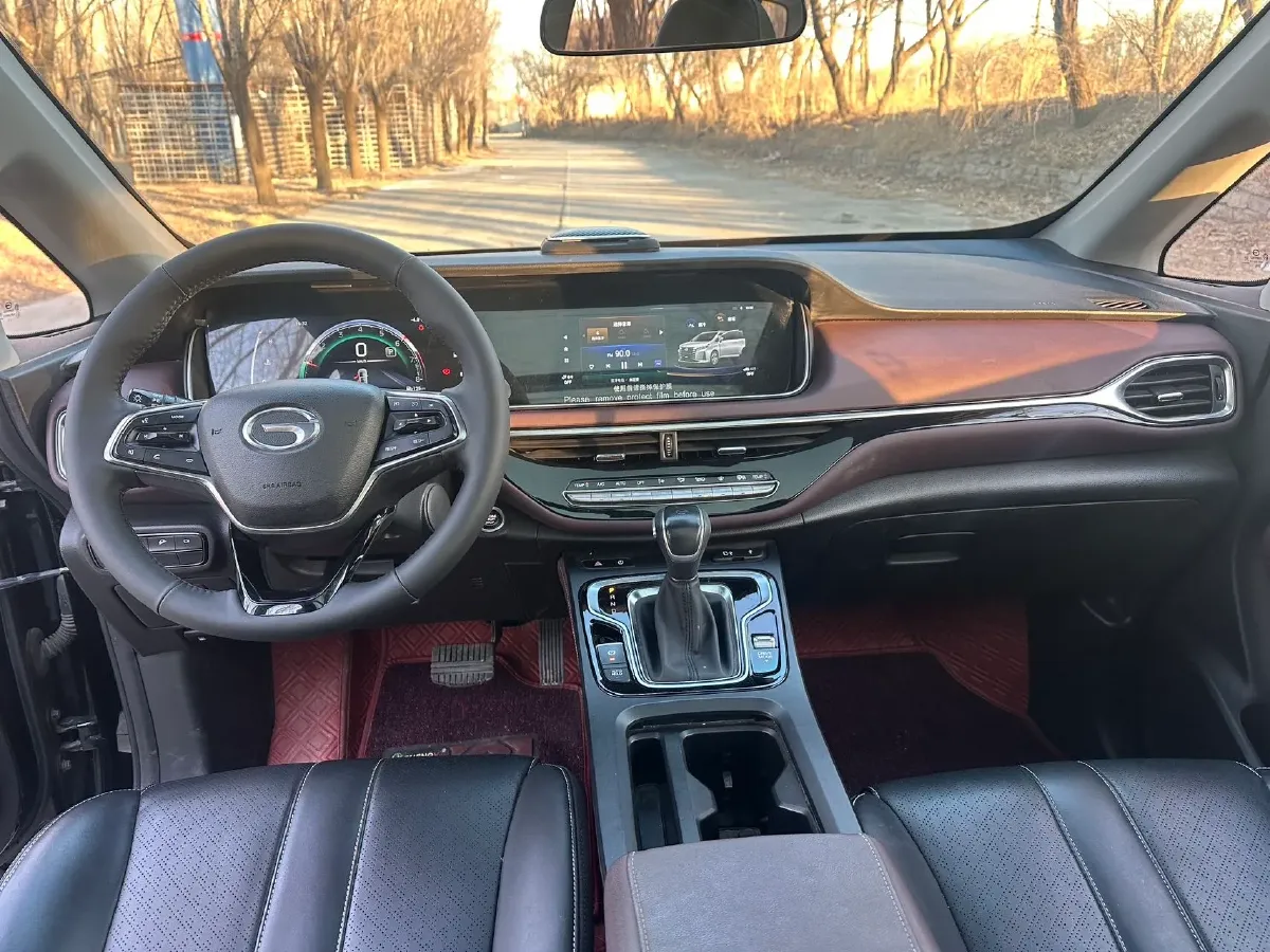 2021 GAC Trumpchi M6 1.5T 169HP L4 7DCT,autocango,china used car exporter,china ev exporter,chinese used car exporter,chinese used ev exporter