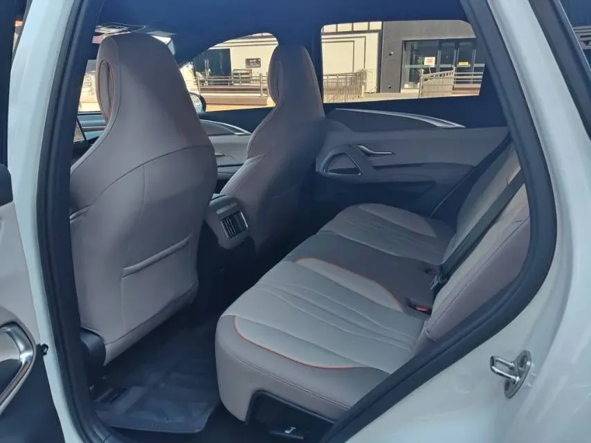 2024 BYD Song Pro 1.5L 110HP L4 E-CVT PHEV 12.9KWH,autocango,china used car exporter,china ev exporter,chinese used car exporter,chinese used ev exporter