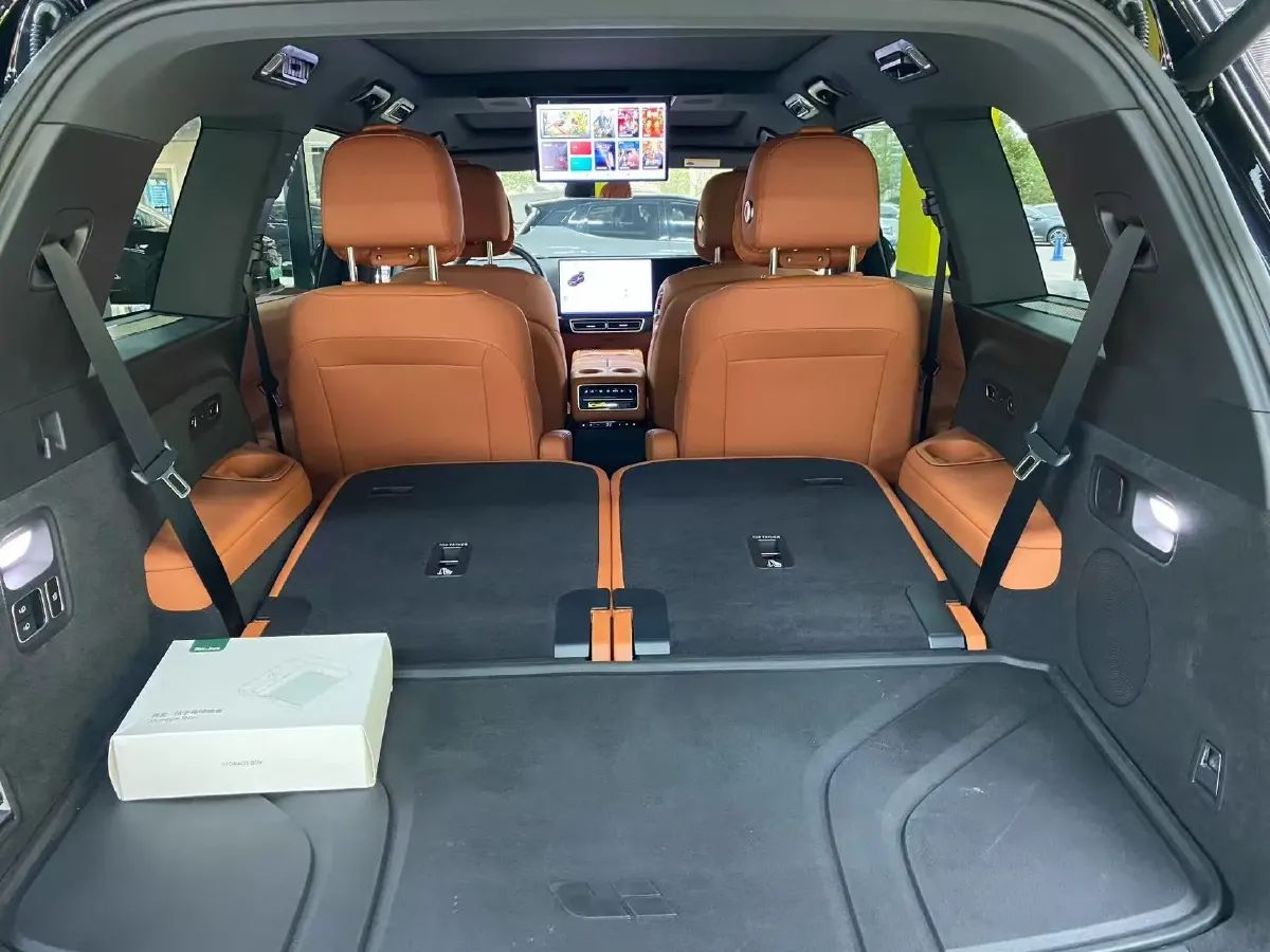 2024 Li L9 Range Extended 154HP REEV 52.3KWH,autocango,china used car exporter,china ev exporter,chinese used car exporter,chinese used ev exporter