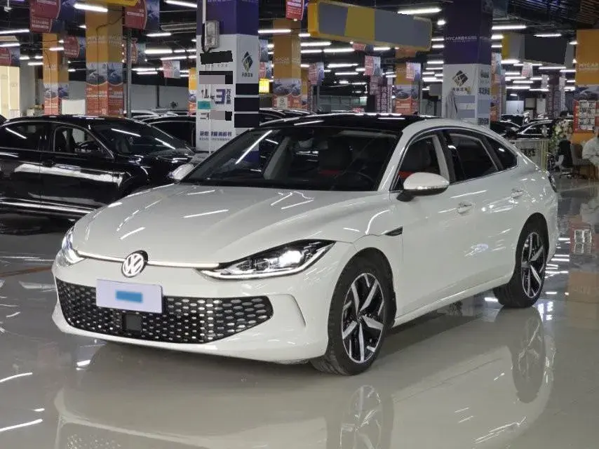 2022 Exceed TXL 2.0T 261HP L4 7DCT