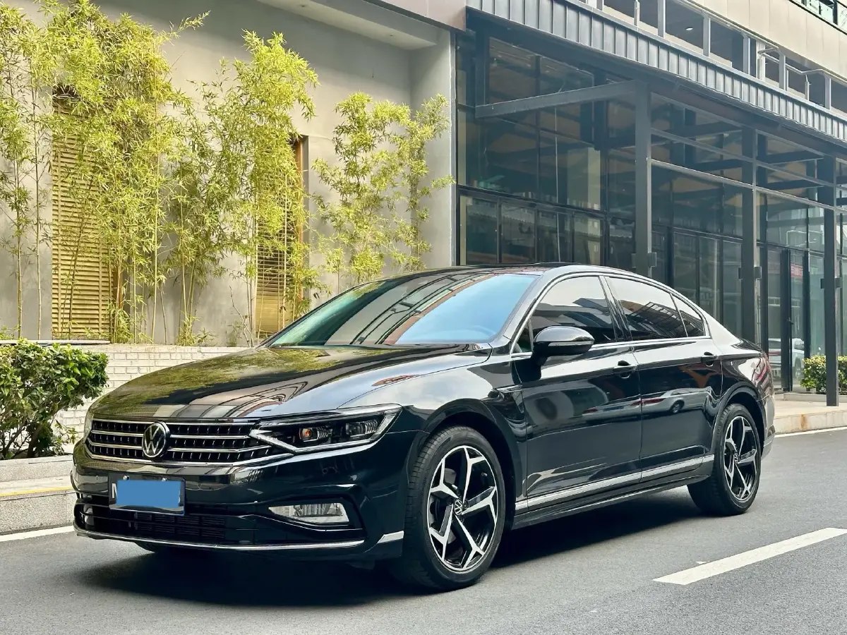 2023 Volkswagen Magotan 2.0T 186HP L4 7DCT