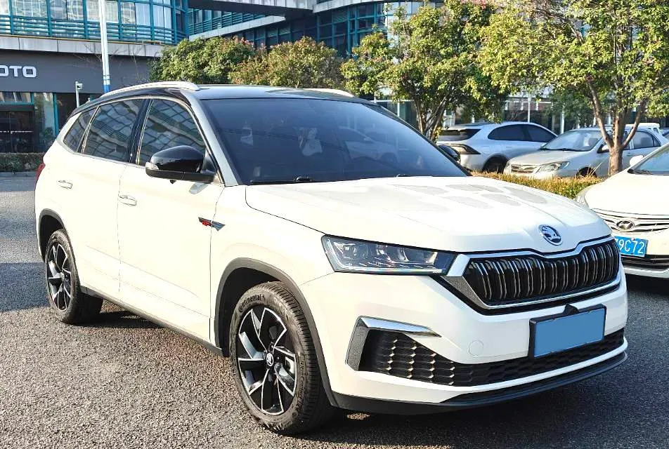 2020 Skoda Kamiq 1.2T 116HP L4 7DCT,autocango,china used car exporter,china ev exporter,chinese used car exporter,chinese used ev exporter