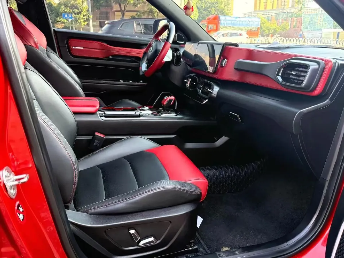 2020 Geely ICON 1.5T 177HP L3 7DCT,autocango,china used car exporter,china ev exporter,chinese used car exporter,chinese used ev exporter