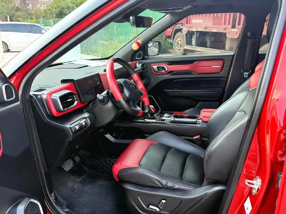 2020 Geely ICON 1.5T 177HP L3 7DCT,autocango,china used car exporter,china ev exporter,chinese used car exporter,chinese used ev exporter