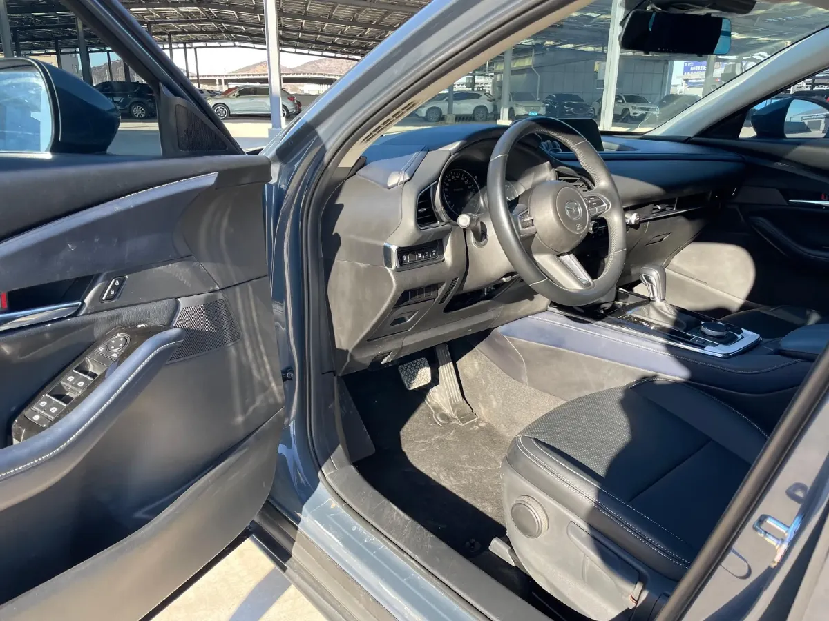 2021 Mazda CX-30 2.0L 158HP L4 6AT,autocango,china used car exporter,china ev exporter,chinese used car exporter,chinese used ev exporter