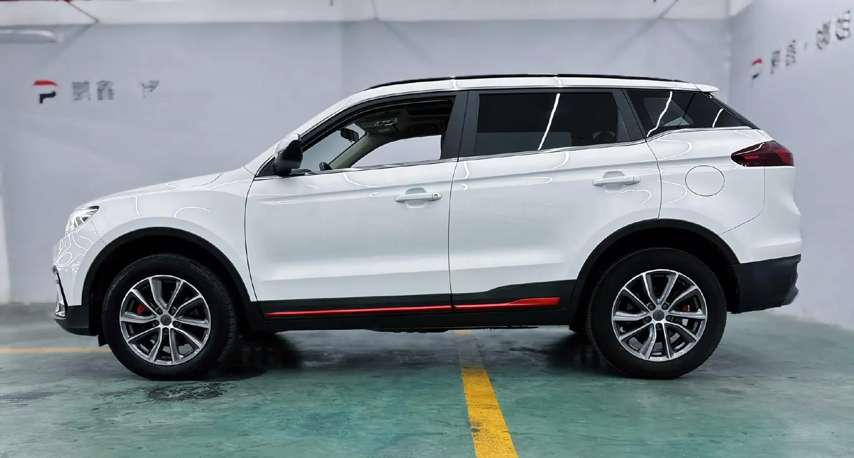 2021 Geely JiaJi 1.8T 184HP L4 7DCT,autocango,china used car exporter,china ev exporter,chinese used car exporter,chinese used ev exporter