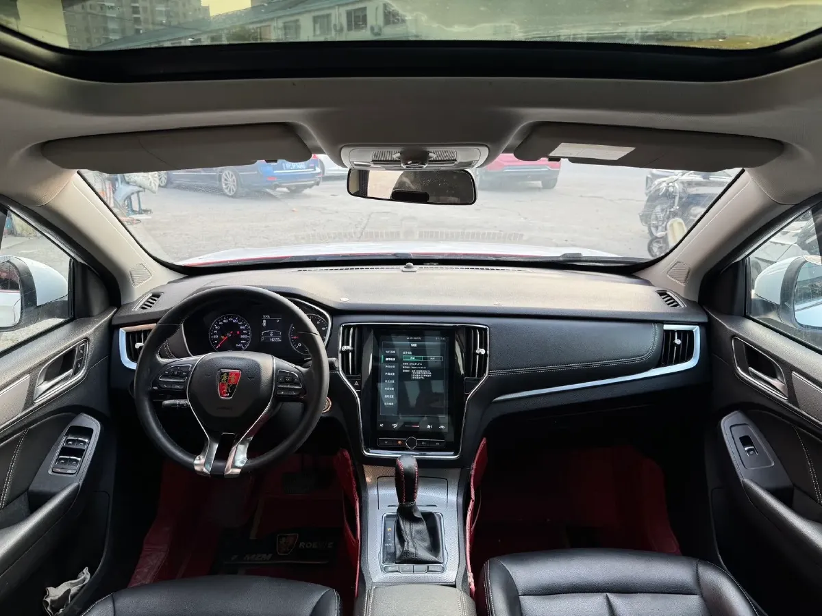 2020 Roewe i6 1.5T 169HP L4 7DCT,autocango,china used car exporter,china ev exporter,chinese used car exporter,chinese used ev exporter