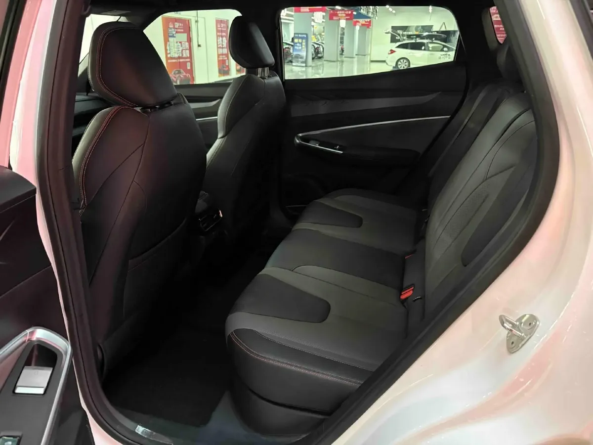 2023 Geely Azkarra 1.5T 181HP L4 7DCT,autocango,china used car exporter,china ev exporter,chinese used car exporter,chinese used ev exporter