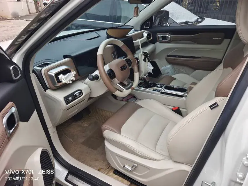 2022 Geely ICON 1.5T 177HP L3 6AT,autocango,china used car exporter,china ev exporter,chinese used car exporter,chinese used ev exporter