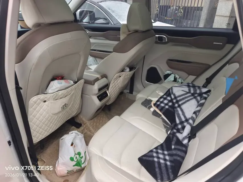 2022 Geely ICON 1.5T 177HP L3 6AT,autocango,china used car exporter,china ev exporter,chinese used car exporter,chinese used ev exporter