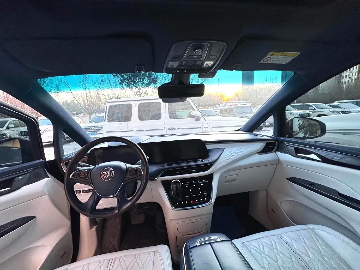 2020 Buick GL8 2.0T 237HP L4 9AT,autocango,china used car exporter,china ev exporter,chinese used car exporter,chinese used ev exporter