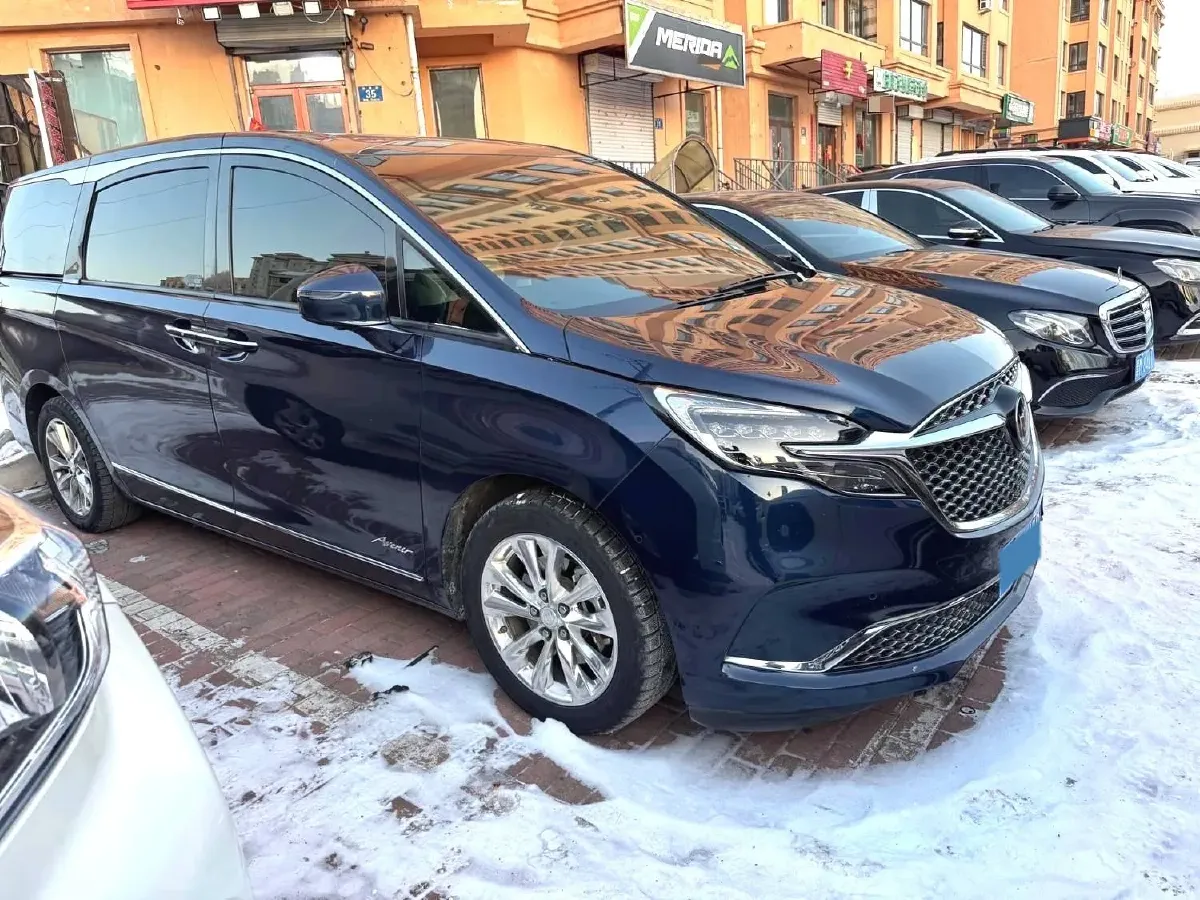 2020 Buick GL8 2.0T 237HP L4 9AT,autocango,china used car exporter,china ev exporter,chinese used car exporter,chinese used ev exporter