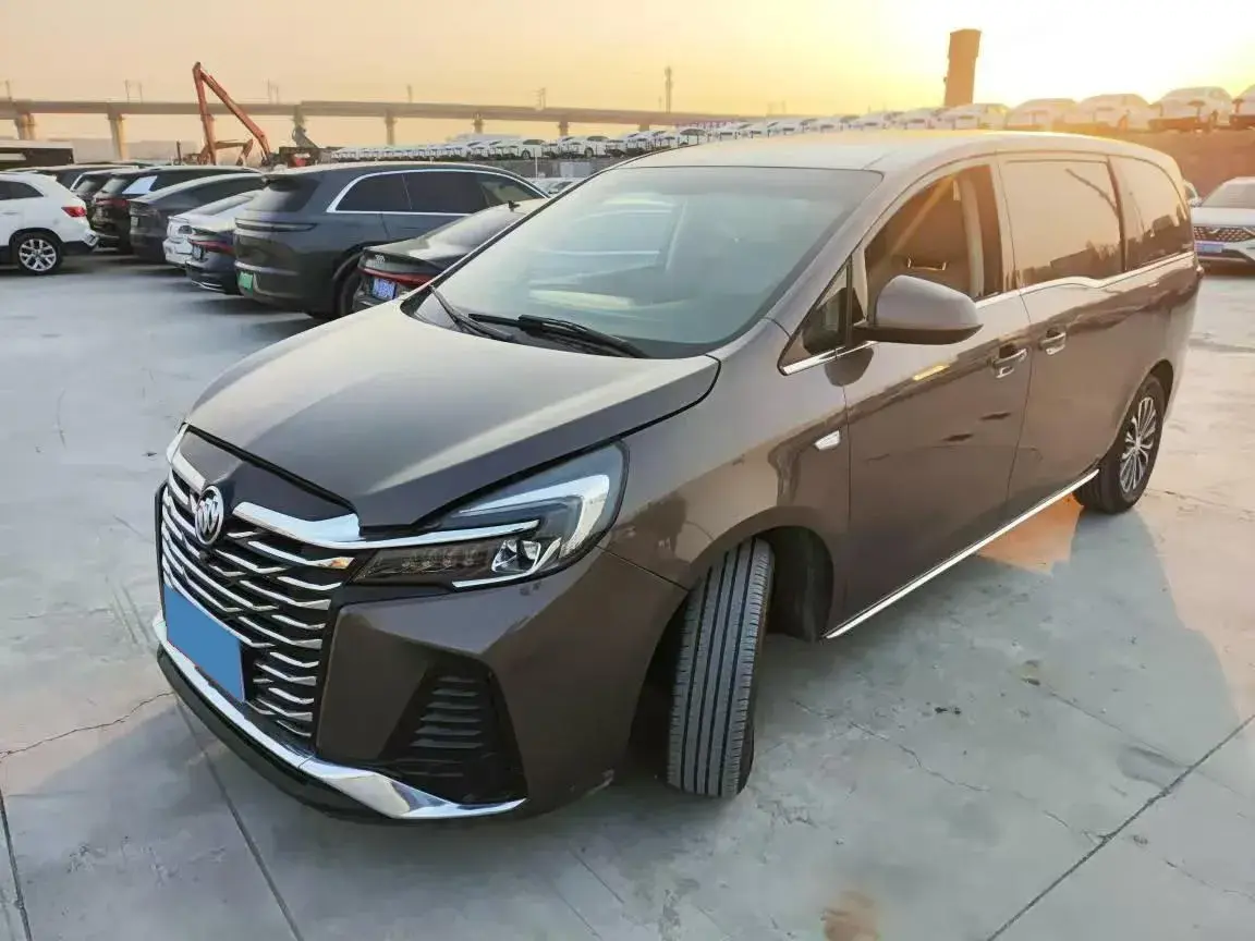 2023 Buick GL8 2.0T 237HP L4 9AT