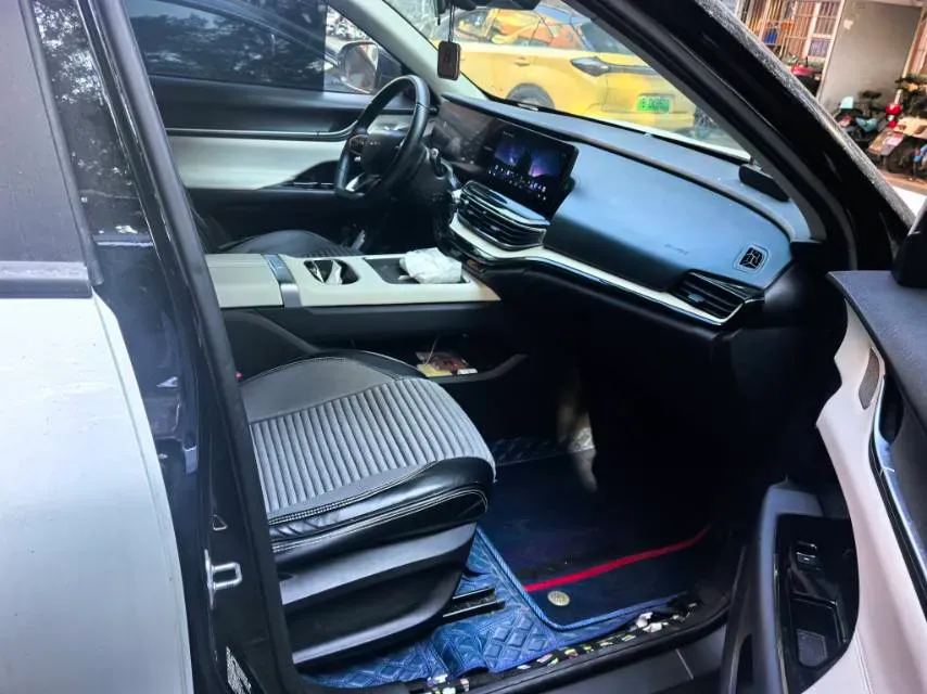 2024 Chery EV eQ7 BEV 65.52KWH,autocango,china used car exporter,china ev exporter,chinese used car exporter,chinese used ev exporter