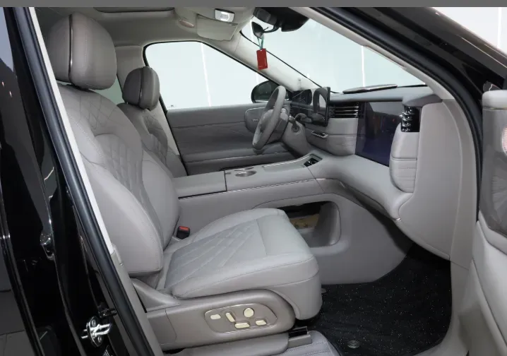 2026 IM LS9 REEV 155HP REEV,autocango,china used car exporter,china ev exporter,chinese used car exporter,chinese used ev exporter