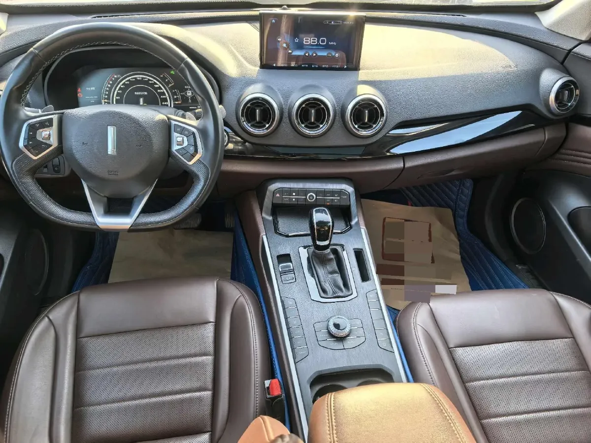 2017 WEY VV7 2.0T 234HP L4 7DCT,autocango,china used car exporter,china ev exporter,chinese used car exporter,chinese used ev exporter