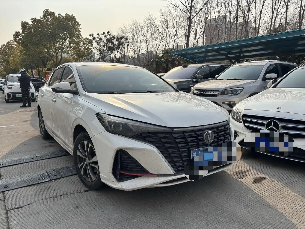2021 ChangAn Eado 1.4T 160HP L4 7DCT,autocango,china used car exporter,china ev exporter,chinese used car exporter,chinese used ev exporter