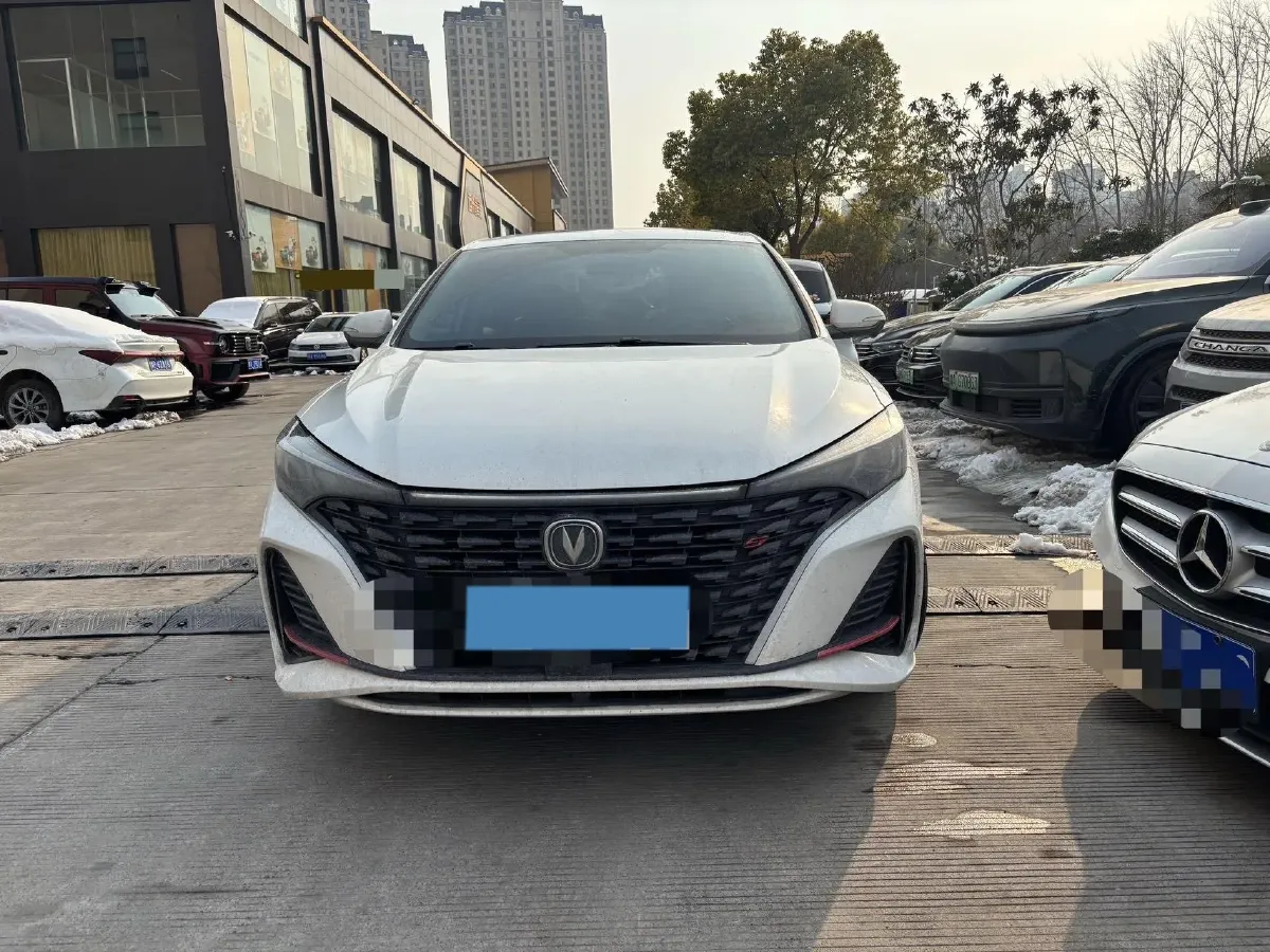 2021 ChangAn Eado 1.4T 160HP L4 7DCT,autocango,china used car exporter,china ev exporter,chinese used car exporter,chinese used ev exporter