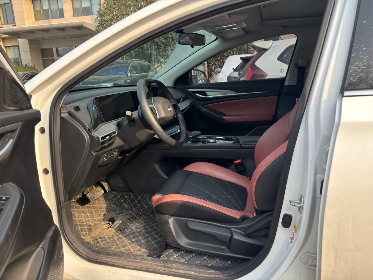 2021 ChangAn Eado 1.4T 160HP L4 7DCT,autocango,china used car exporter,china ev exporter,chinese used car exporter,chinese used ev exporter