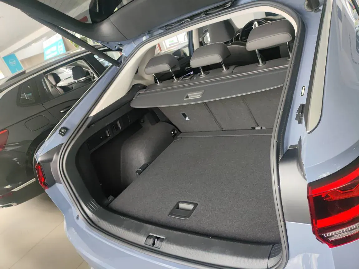 2020 Volkswagen Tayron X 2.0T 186HP L4 7DCT,autocango,china used car exporter,china ev exporter,chinese used car exporter,chinese used ev exporter