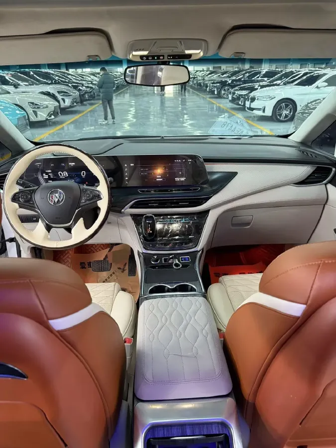 2022 Buick GL8 2.0T 237HP L4 9AT,autocango,china used car exporter,china ev exporter,chinese used car exporter,chinese used ev exporter