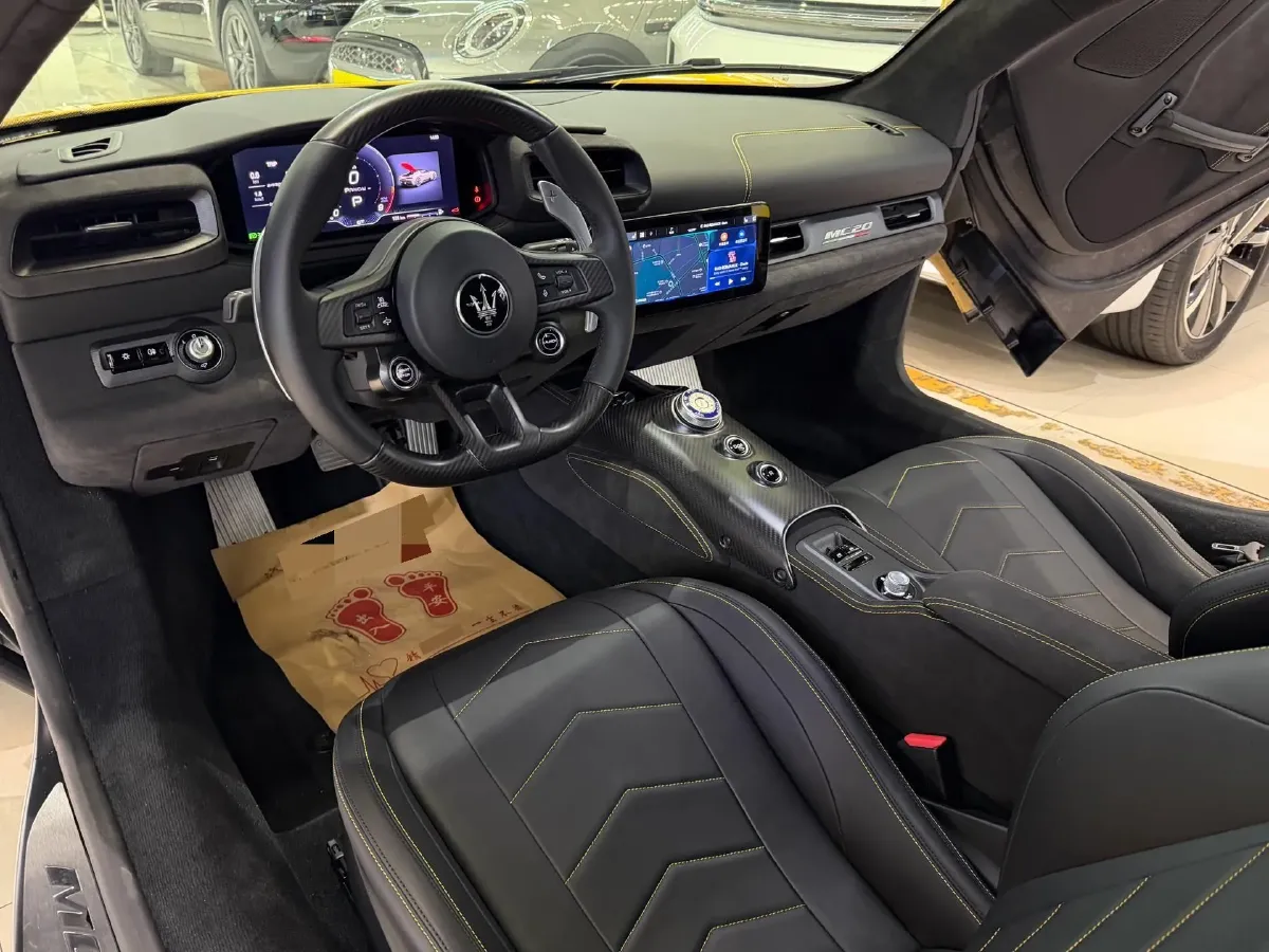 2020 Maserati MC20 3.0T 630HP V6 8DCT,autocango,china used car exporter,china ev exporter,chinese used car exporter,chinese used ev exporter