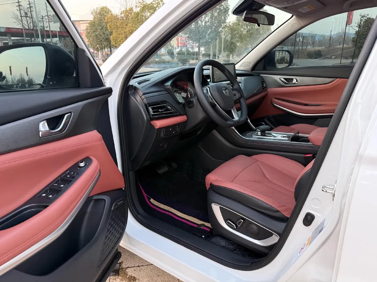 2024 ChangAn CS75 1.5T 188HP L4 7DCT,autocango,china used car exporter,china ev exporter,chinese used car exporter,chinese used ev exporter