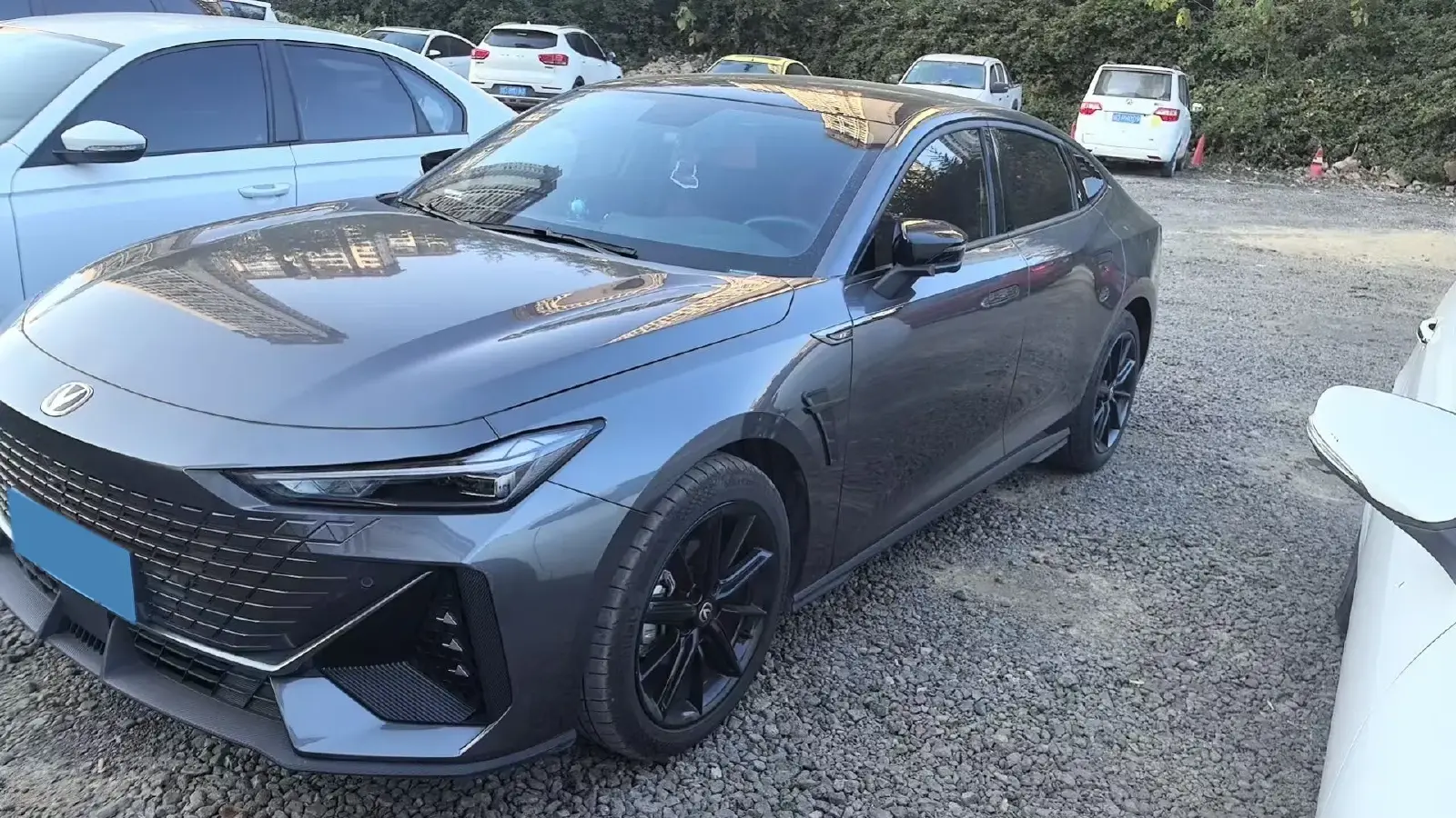 2022 ChangAn UNI-V 1.5T 188HP L4 7DCT