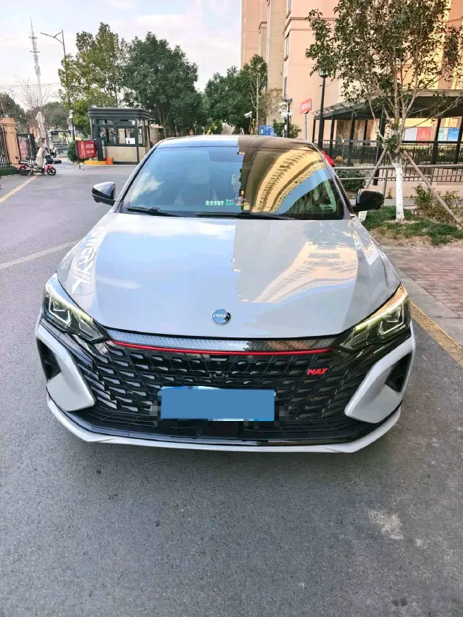 2021 DongFeng Aeolus YiXuan MAX 1.5T 190HP L4 7DCT,autocango,china used car exporter,china ev exporter,chinese used car exporter,chinese used ev exporter