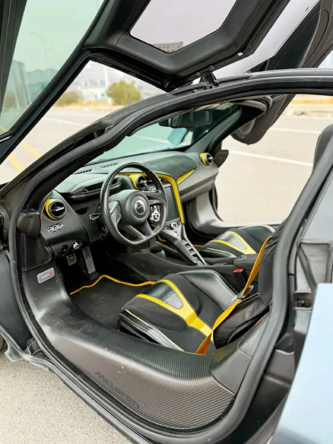 2017 McLaren 720S 4.0T 720HP V8 7DCT,autocango,china used car exporter,china ev exporter,chinese used car exporter,chinese used ev exporter