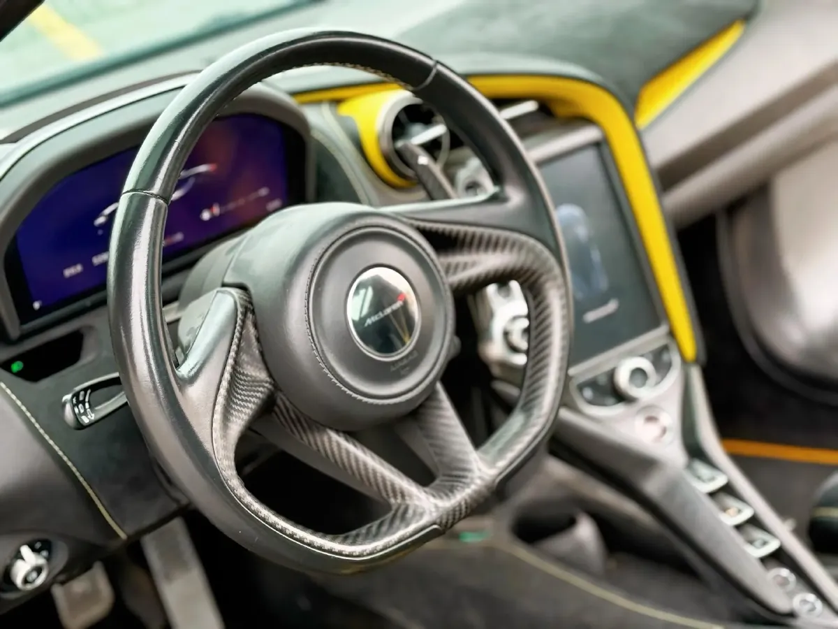 2017 McLaren 720S 4.0T 720HP V8 7DCT,autocango,china used car exporter,china ev exporter,chinese used car exporter,chinese used ev exporter