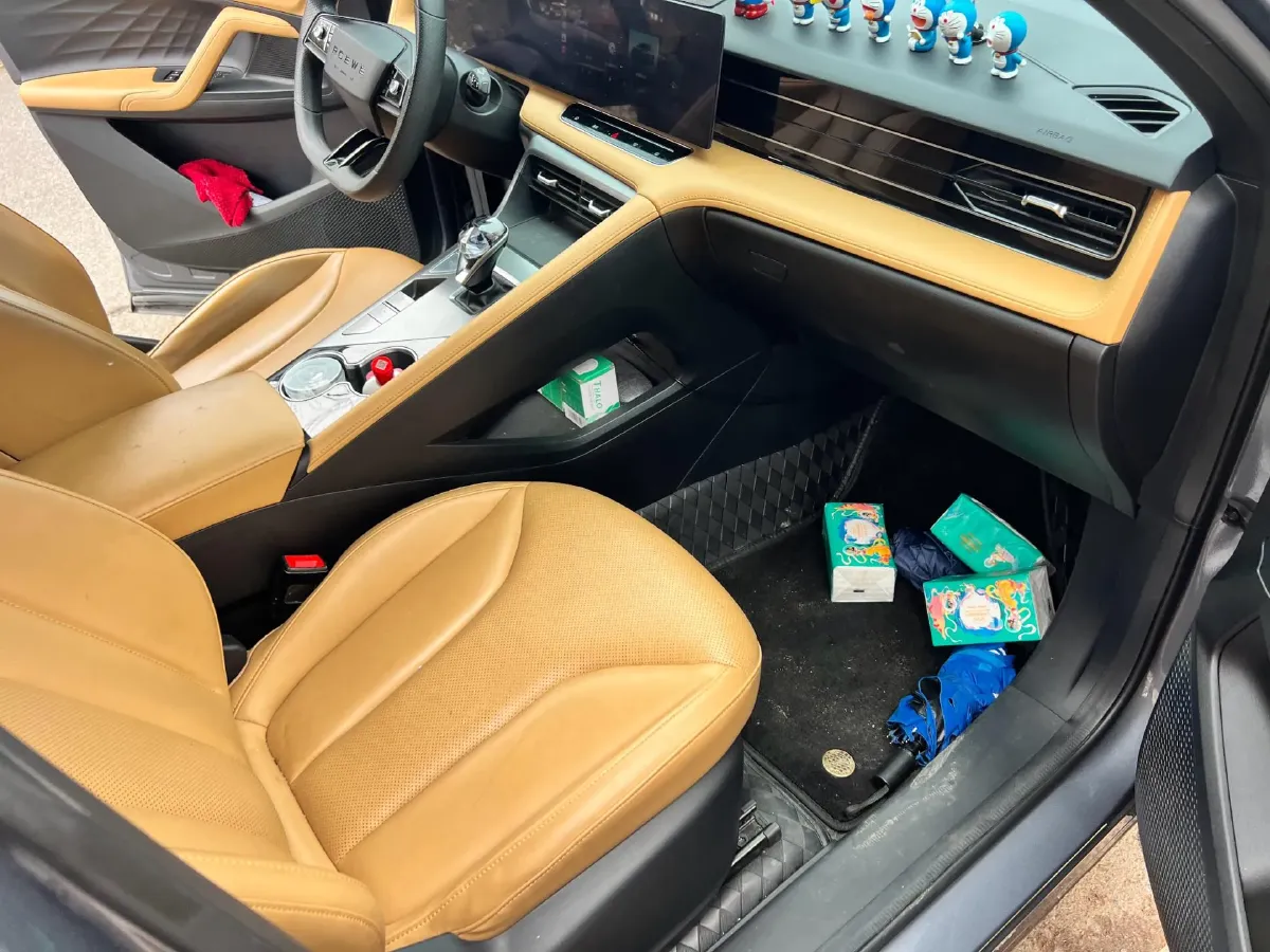 2022 ChangAn CS75 Plus 1.5T 178HP L4 6AT,autocango,china used car exporter,china ev exporter,chinese used car exporter,chinese used ev exporter