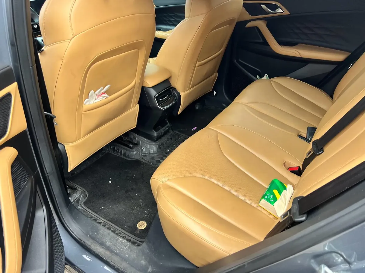 2022 ChangAn CS75 Plus 1.5T 178HP L4 6AT,autocango,china used car exporter,china ev exporter,chinese used car exporter,chinese used ev exporter