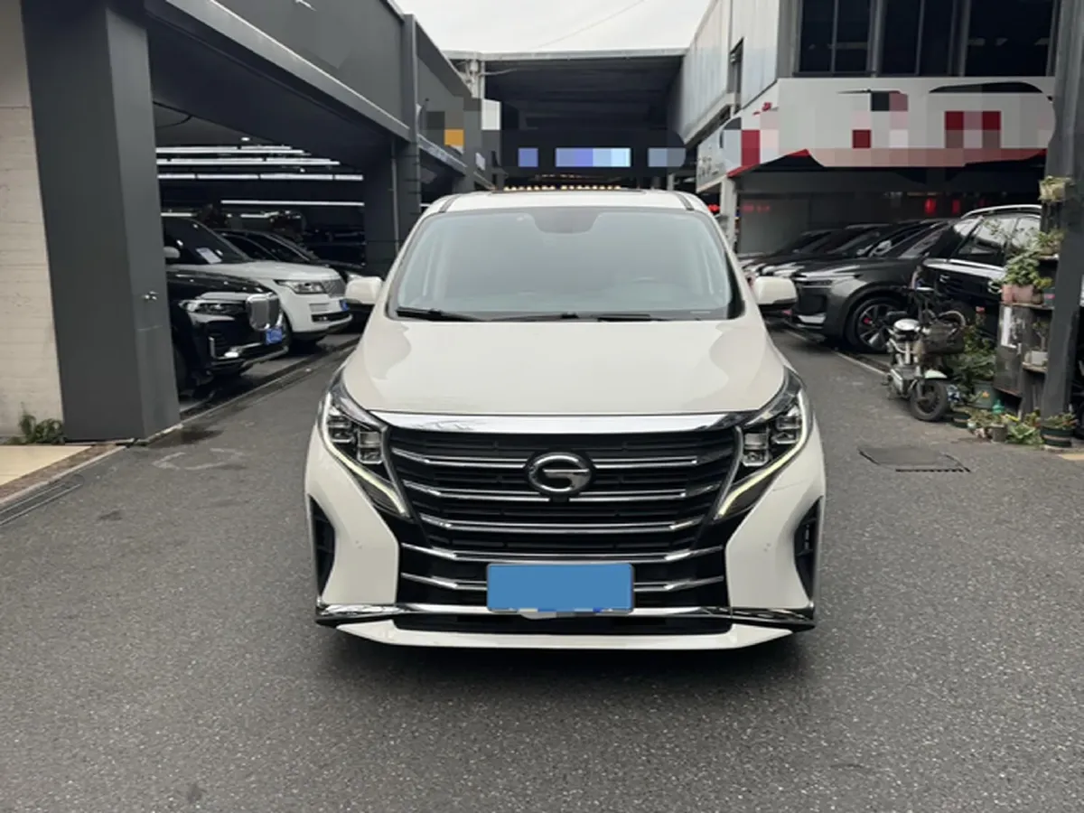 2021 GAC Trumpchi M8 2.0T 252HP L4 8AT,autocango,china used car exporter,china ev exporter,chinese used car exporter,chinese used ev exporter