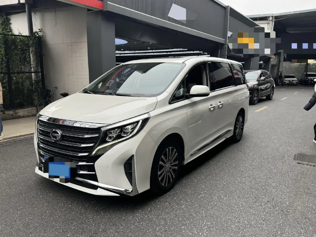 2021 GAC Trumpchi M8 2.0T 252HP L4 8AT
